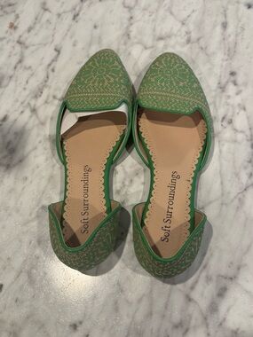 Soft Surroundings Green Floral Embroidered D'Orsay Flats